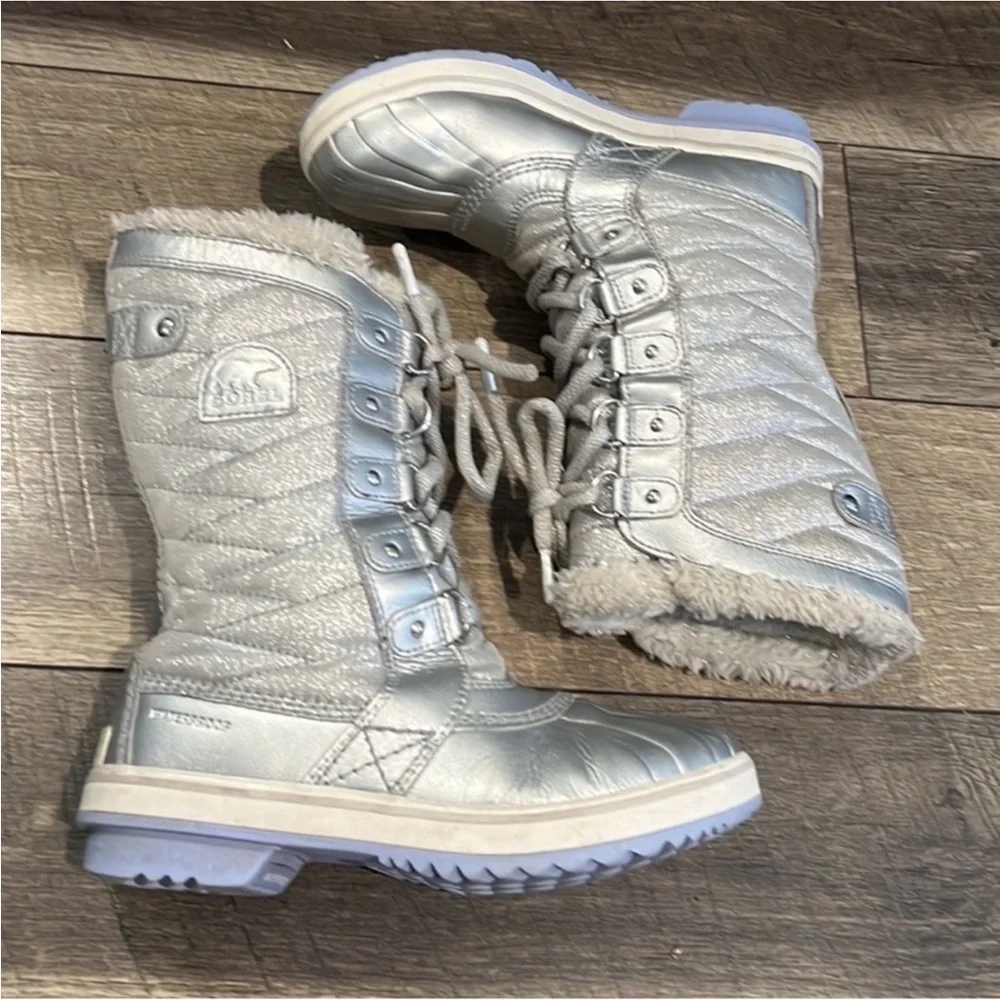 Authentic Sorel signature designer little girls waterproof winter boots sz 4